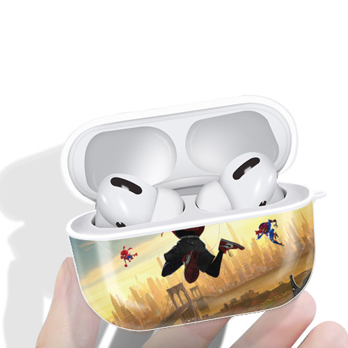 Spider Man スパイダーマン 【AirPods Pro用】ハードシェル保護ケース 耐衝撃・防指紋・カラビナ付き商品仕様