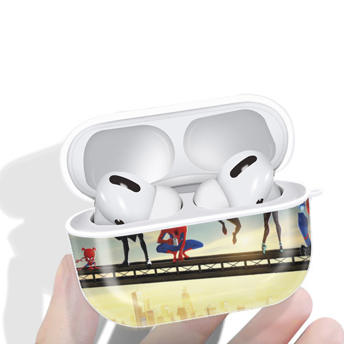 Spider Man スパイダーマン 【AirPods Pro用】ハードシェル保護ケース 耐衝撃・防指紋・カラビナ付き商品仕様
