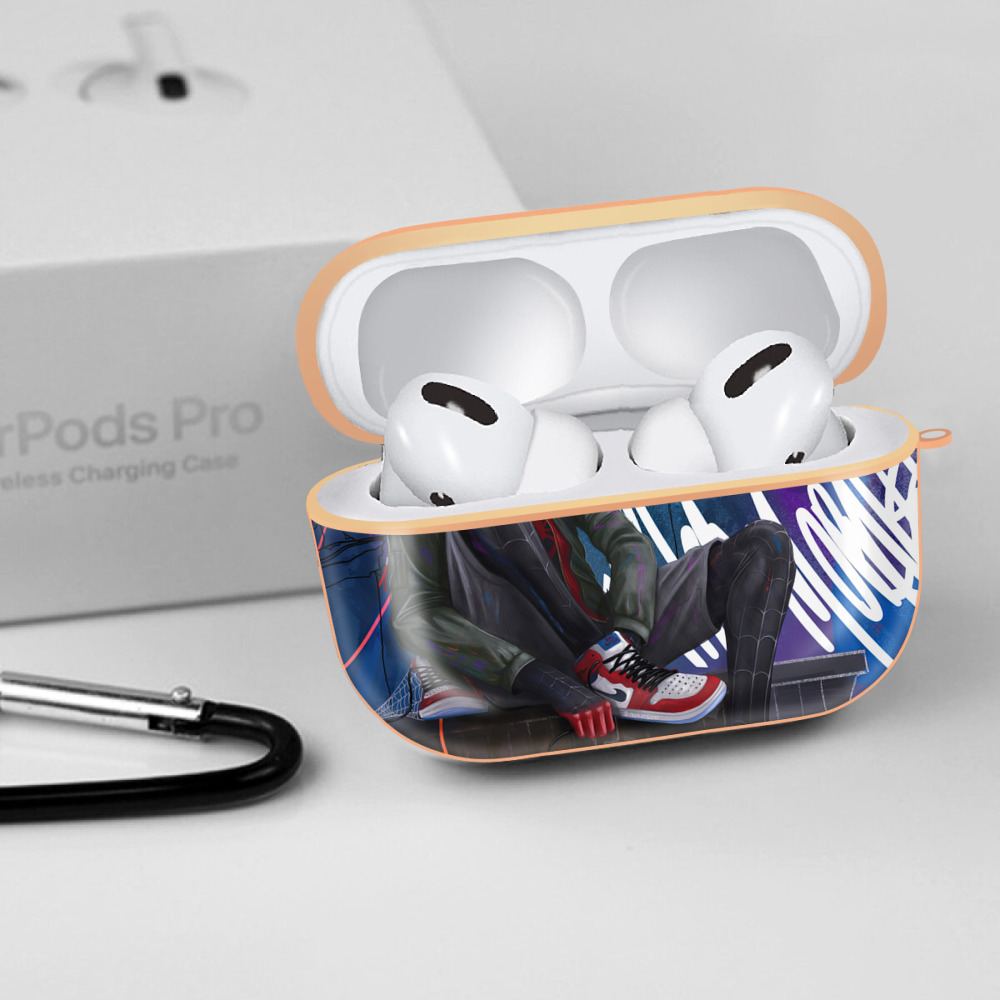 Spider Man スパイダーマン 【AirPods Pro用】ハードシェル保護ケース｜耐衝撃・防指紋・カラビナ付き商品仕様