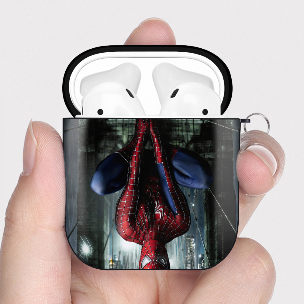（画像用） Spider Man スパイダーマン AirPods 第2世代保護ケース ハードシェル ブラック 耐衝撃・防指紋・カラビナ付き
