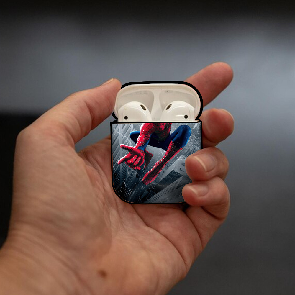 Spider Man スパイダーマン AirPods 第2世代保護ケース ハードシェル ブラック 耐衝撃・防指紋・カラビナ付き