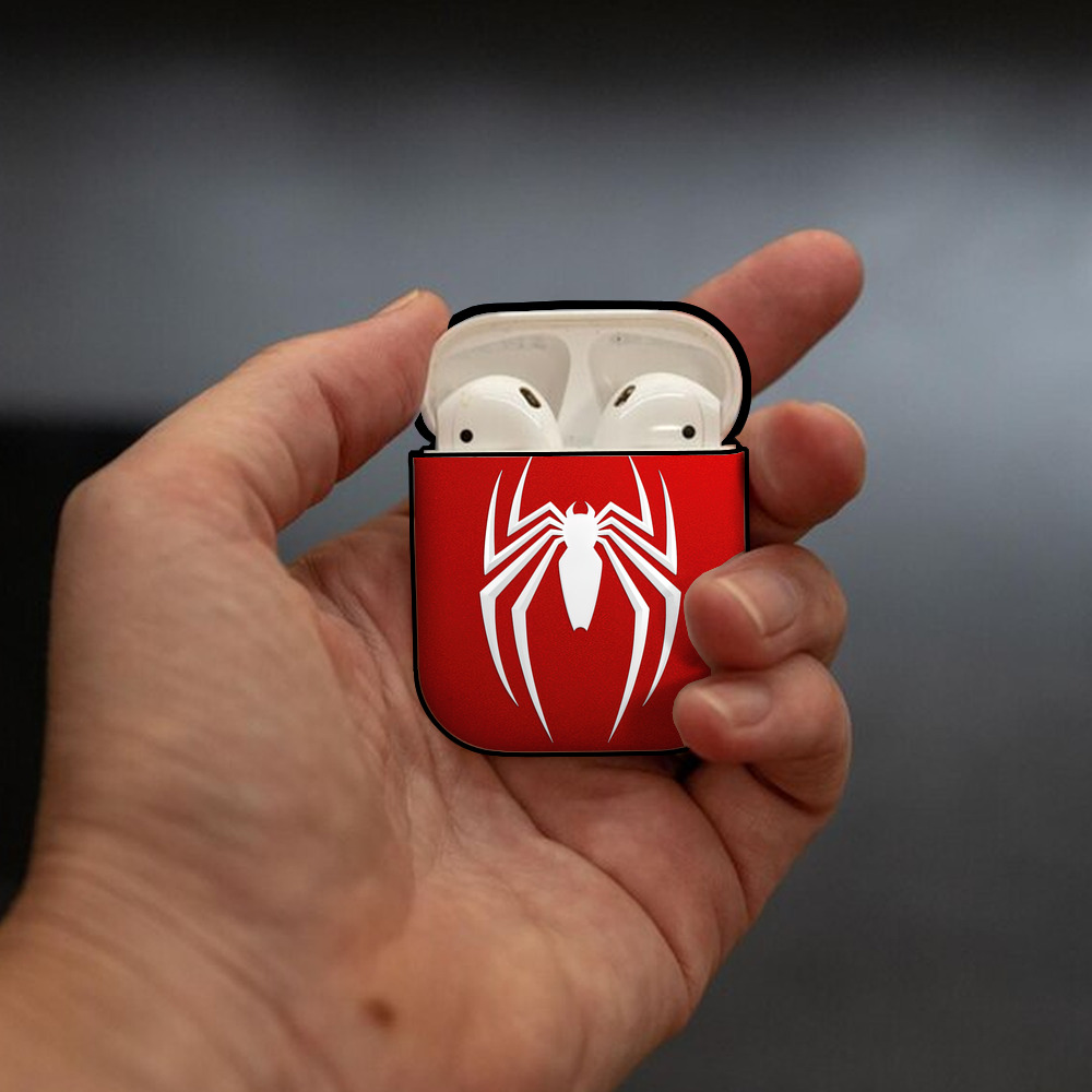 Spider Man スパイダーマン AirPods 第2世代保護ケース ハードシェル ブラック 耐衝撃・防指紋・カラビナ付き