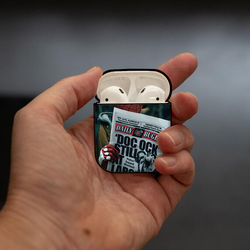 Spider Man スパイダーマン AirPods 第2世代保護ケース ハードシェル ブラック 耐衝撃・防指紋・カラビナ付き
