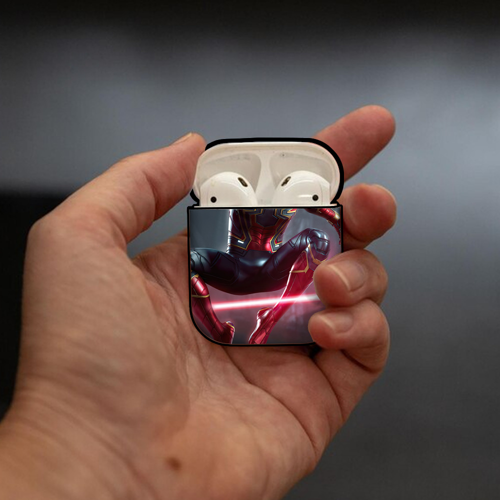 Spider Man スパイダーマン AirPods 第2世代保護ケース ハードシェル ブラック 耐衝撃・防指紋・カラビナ付き