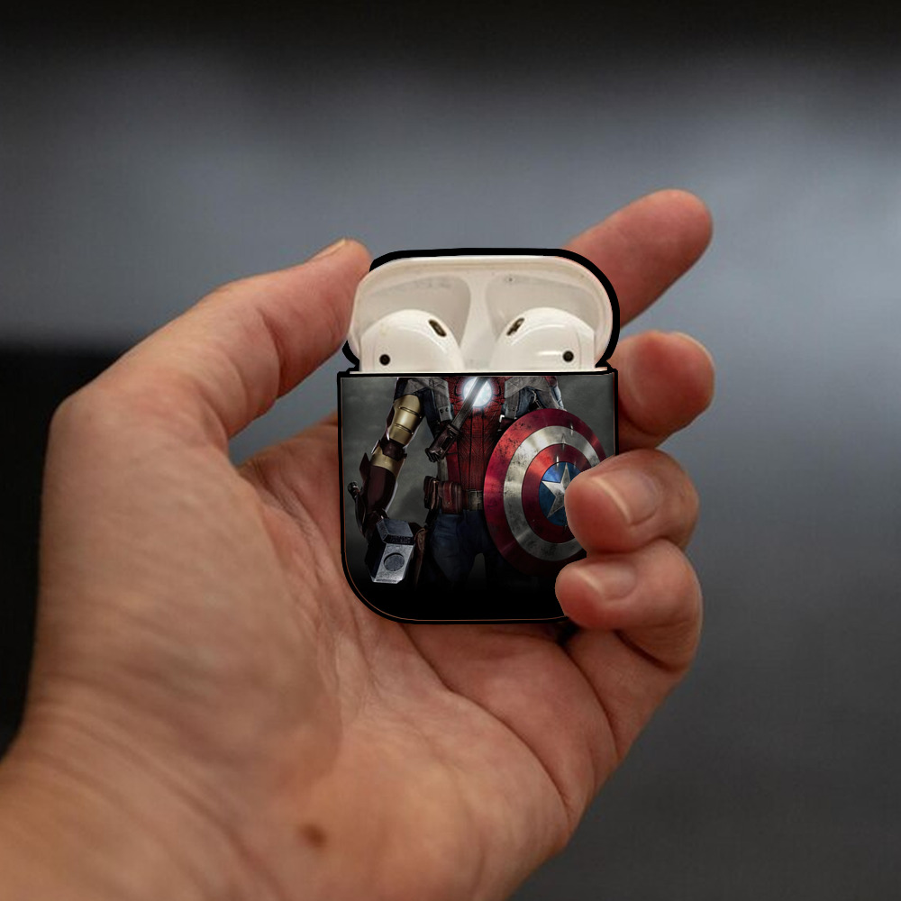 Spider Man スパイダーマン AirPods 第2世代保護ケース ハードシェル ブラック 耐衝撃・防指紋・カラビナ付き