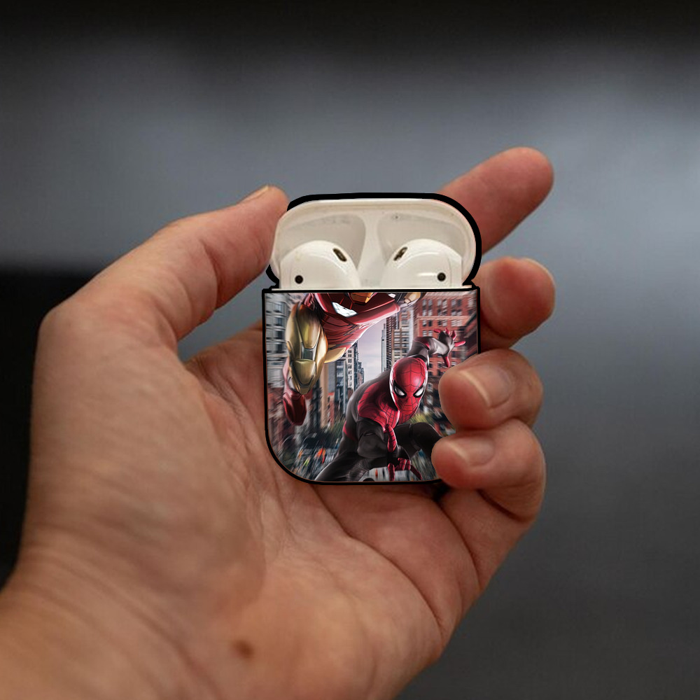 Spider Man スパイダーマン AirPods 第2世代保護ケース ハードシェル ブラック 耐衝撃・防指紋・カラビナ付き