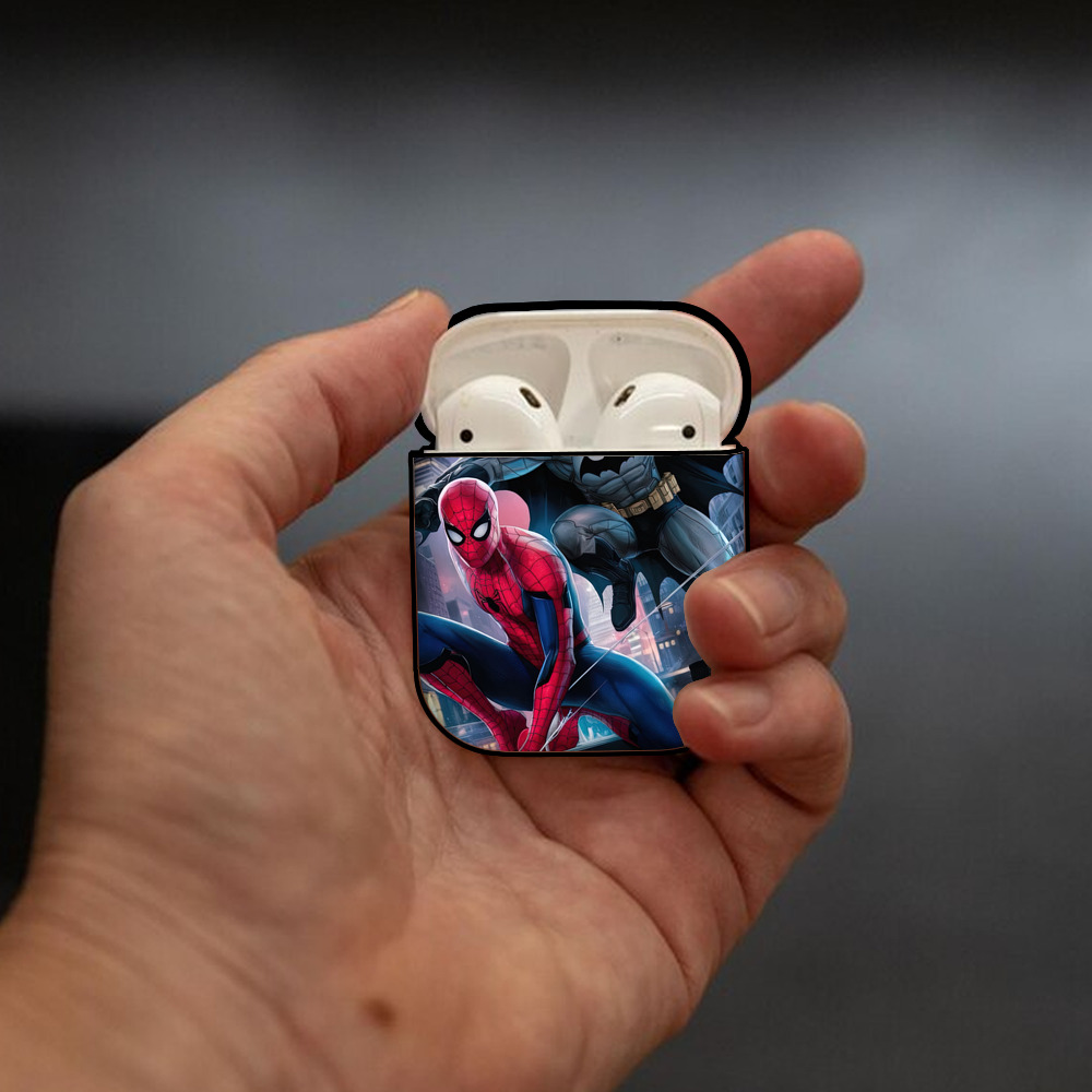 Spider Man スパイダーマン AirPods 第2世代保護ケース ハードシェル ブラック 耐衝撃・防指紋・カラビナ付き