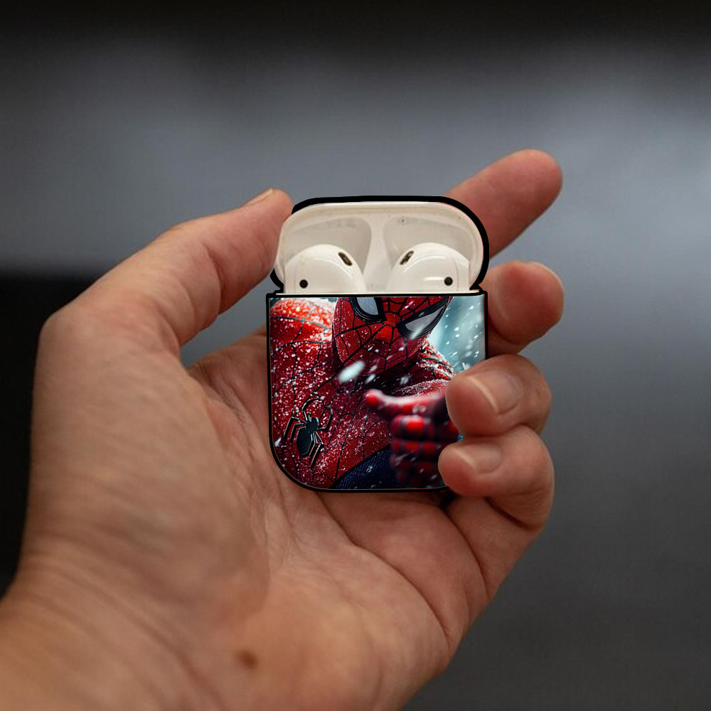 Spider Man スパイダーマン AirPods 第2世代保護ケース ハードシェル ブラック 耐衝撃・防指紋・カラビナ付き