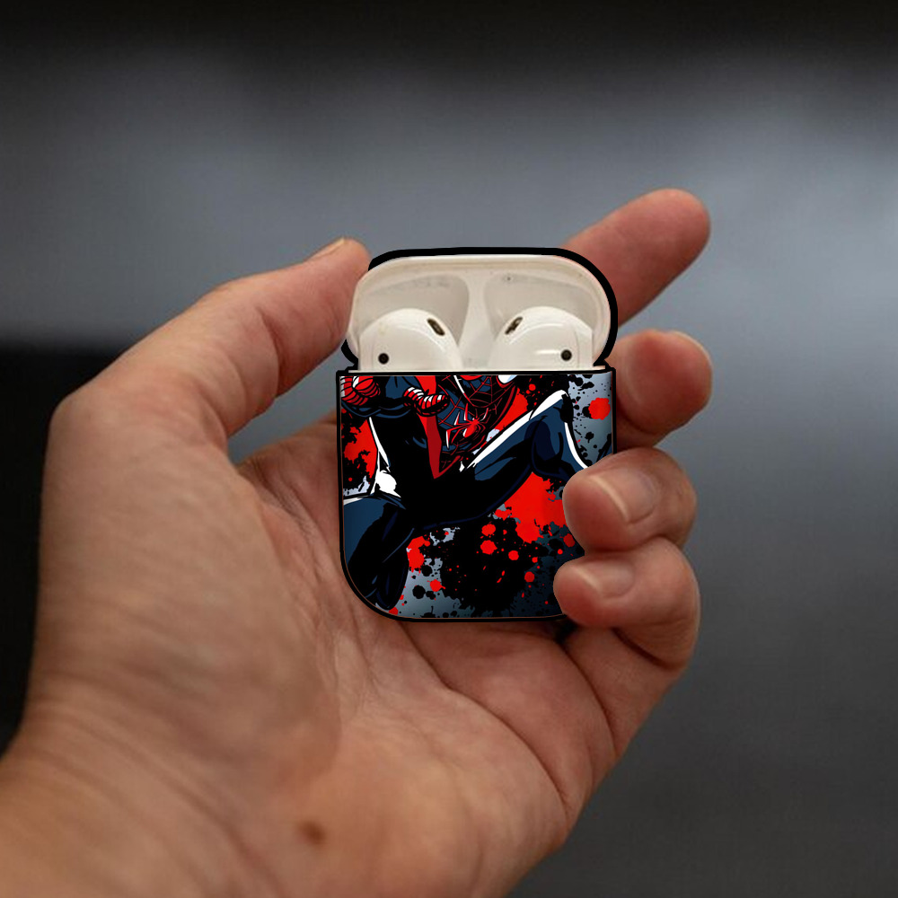 Spider Man スパイダーマン AirPods 第2世代保護ケース ハードシェル ブラック 耐衝撃・防指紋・カラビナ付き