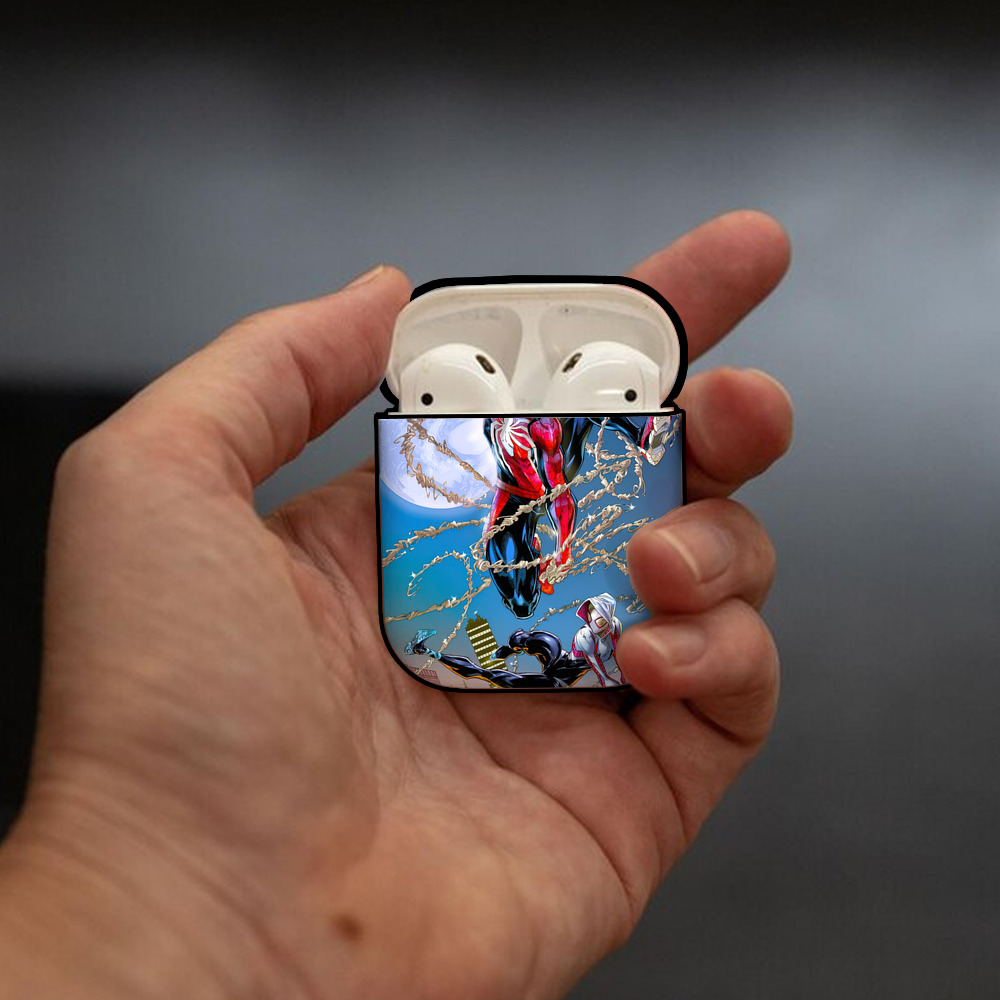 Spider Man スパイダーマン AirPods 第2世代保護ケース ハードシェル ブラック 耐衝撃・防指紋・カラビナ付き