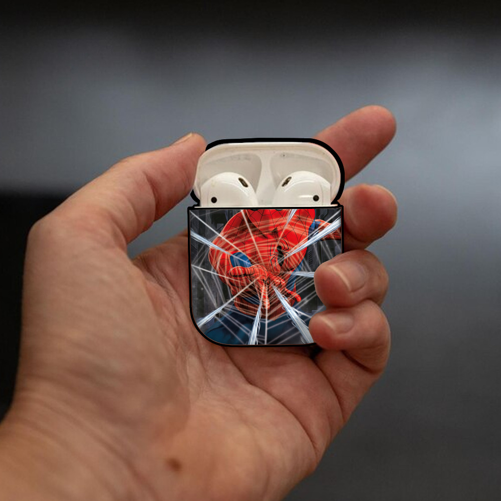 Spider Man スパイダーマン AirPods 第2世代保護ケース ハードシェル ブラック 耐衝撃・防指紋・カラビナ付き