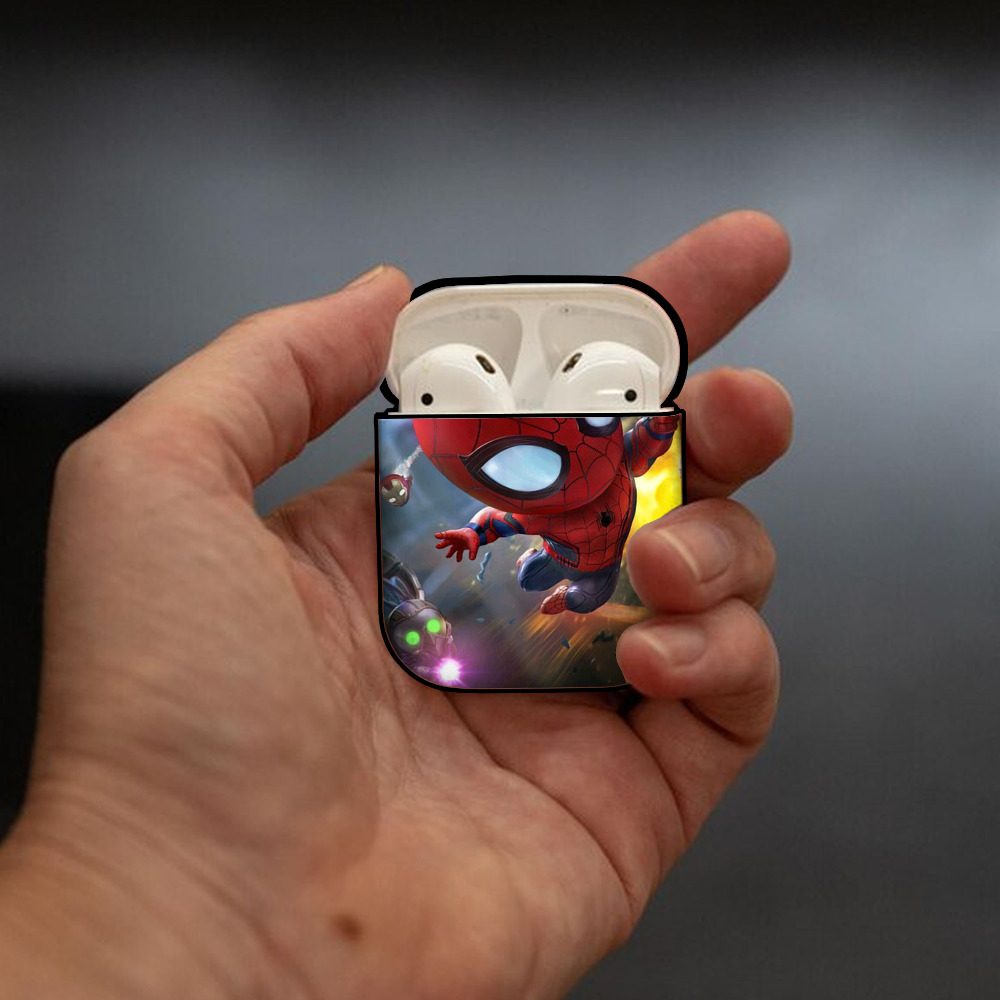 Spider Man スパイダーマン AirPods 第2世代保護ケース ハードシェル ブラック 耐衝撃・防指紋・カラビナ付き