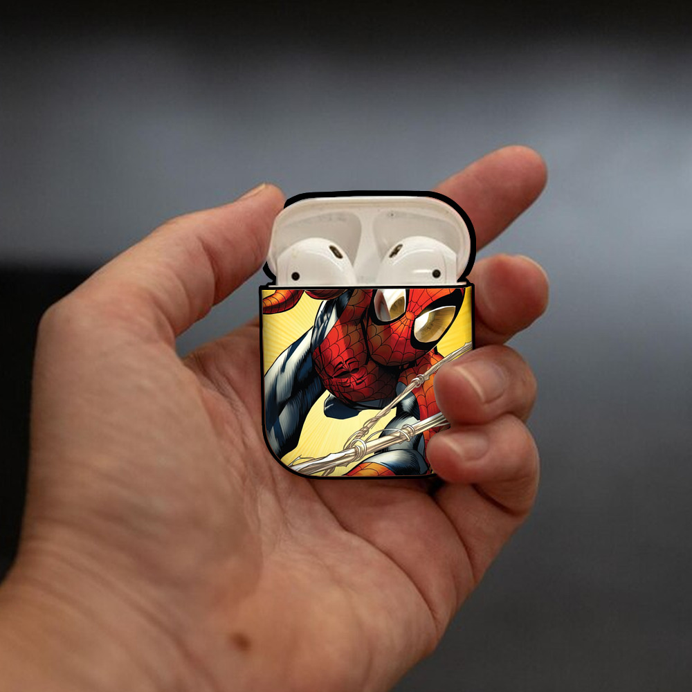 Spider Man スパイダーマン AirPods 第2世代保護ケース ハードシェル ブラック 耐衝撃・防指紋・カラビナ付き