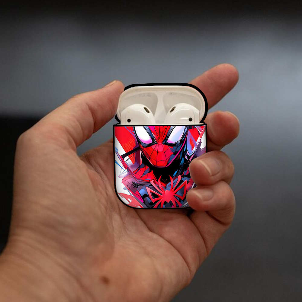 Spider Man スパイダーマン AirPods 第2世代保護ケース ハードシェル ブラック 耐衝撃・防指紋・カラビナ付き