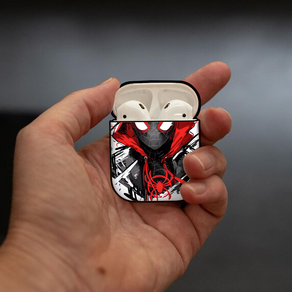 Spider Man スパイダーマン AirPods 第2世代保護ケース ハードシェル ブラック 耐衝撃・防指紋・カラビナ付き