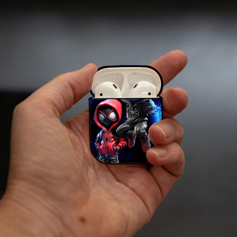 Spider Man スパイダーマン AirPods 第2世代保護ケース ハードシェル ブラック 耐衝撃・防指紋・カラビナ付き