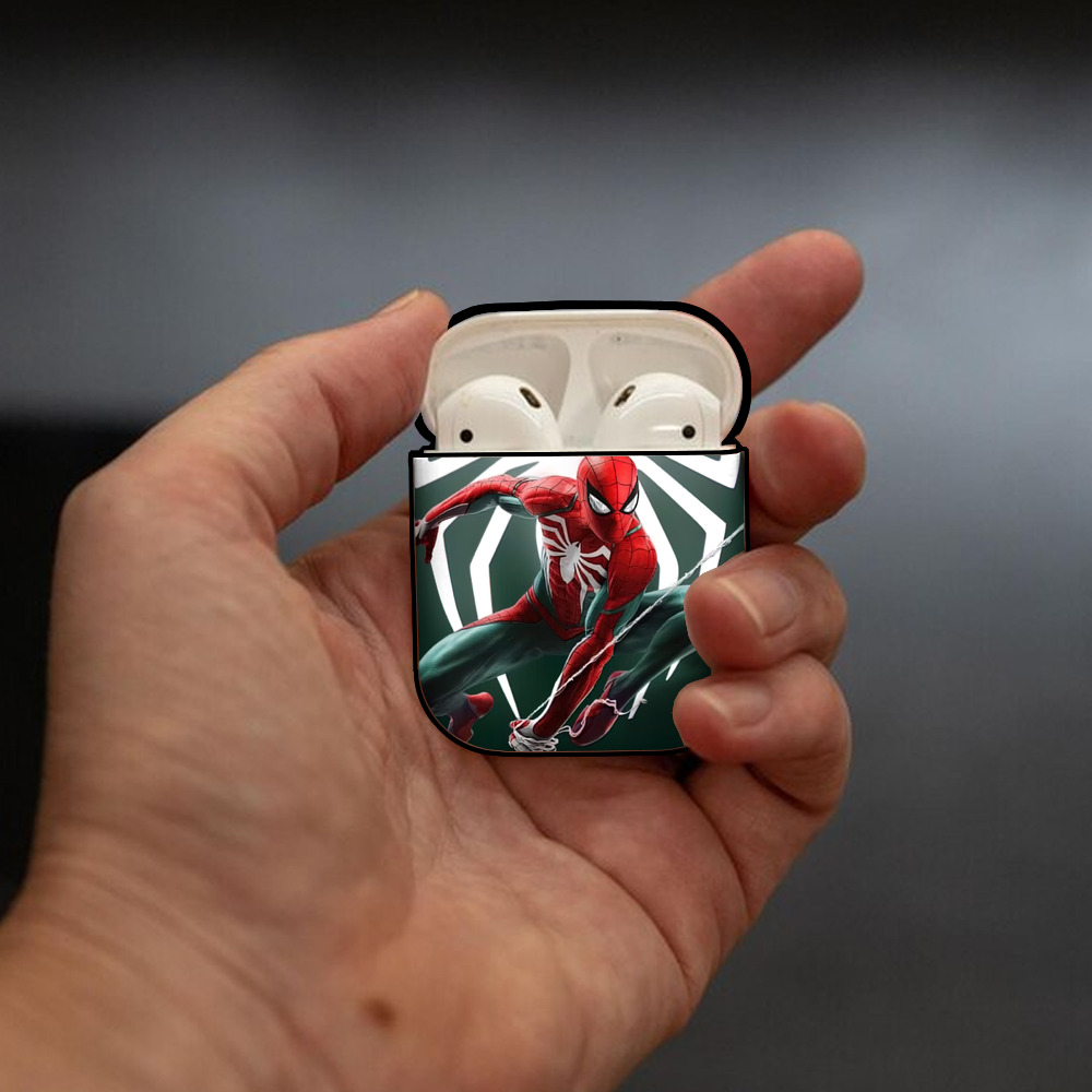 Spider Man スパイダーマン AirPods 第2世代保護ケース ハードシェル ブラック 耐衝撃・防指紋・カラビナ付き