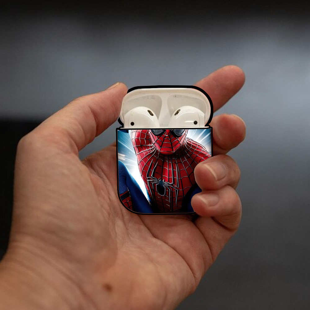 Spider Man スパイダーマン AirPods 第2世代保護ケース ハードシェル ブラック 耐衝撃・防指紋・カラビナ付き