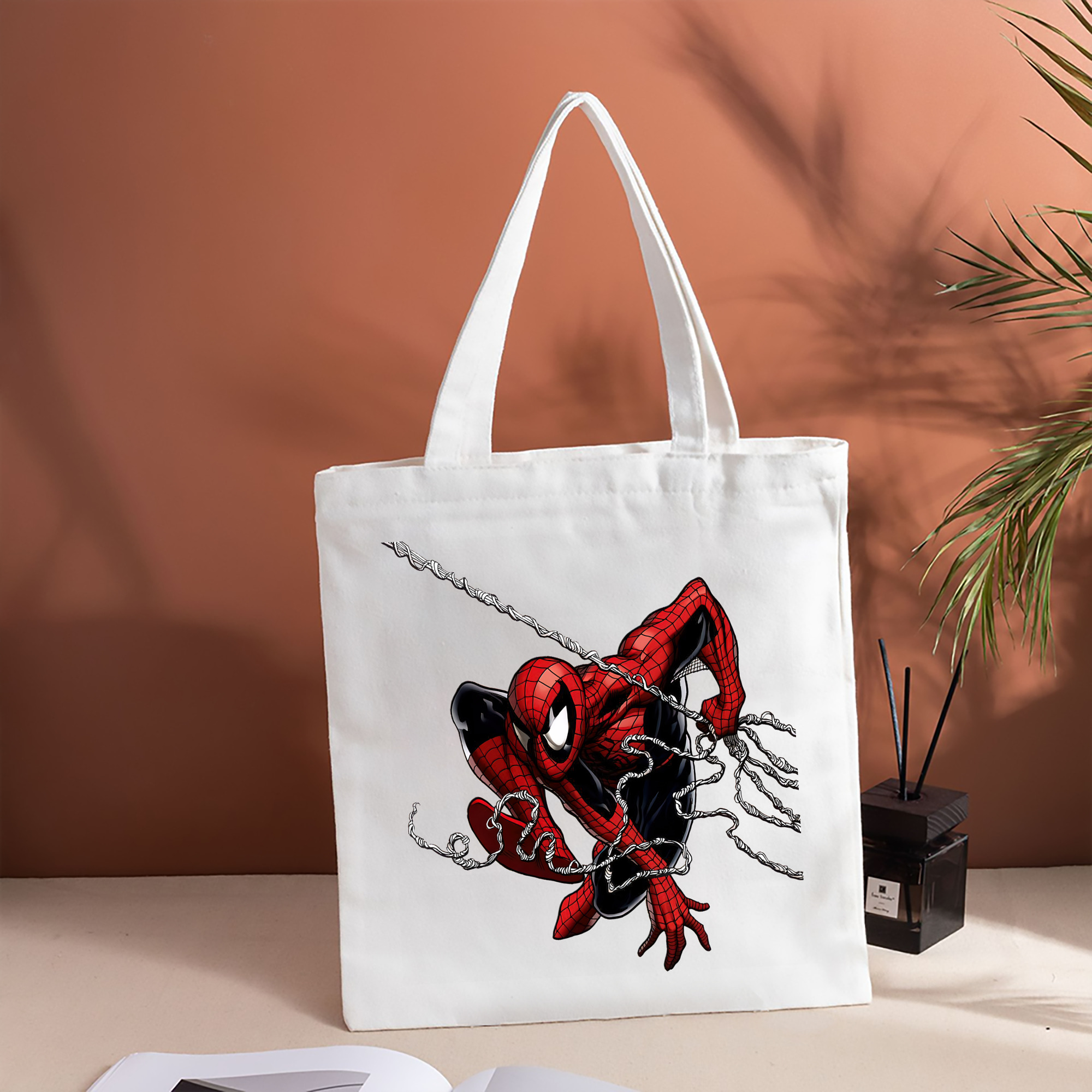 Spider Man スパイダーマン 縦型キャンバス生地手提げバッグ　トートバッグ