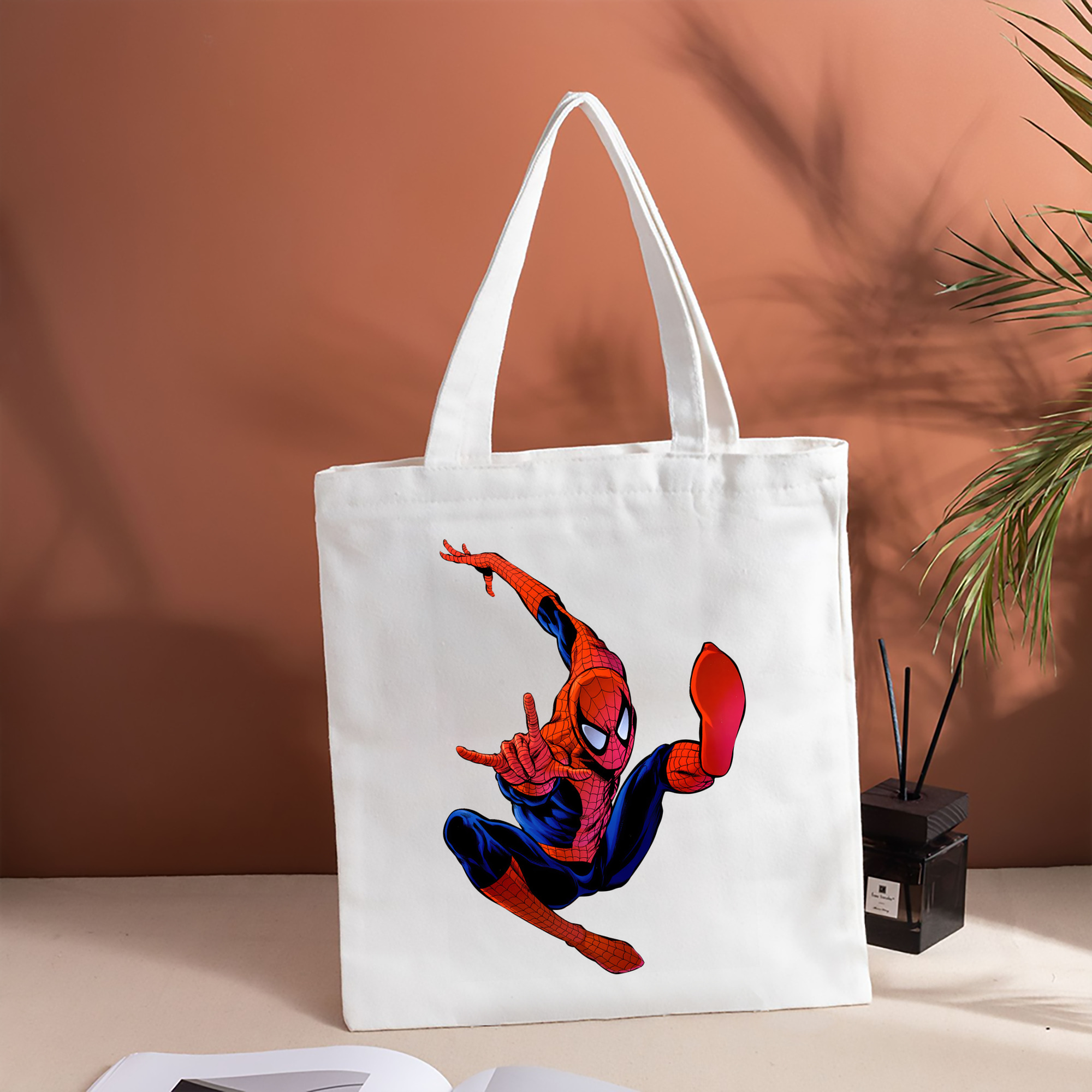 Spider Man スパイダーマン 縦型キャンバス生地手提げバッグ　トートバッグ