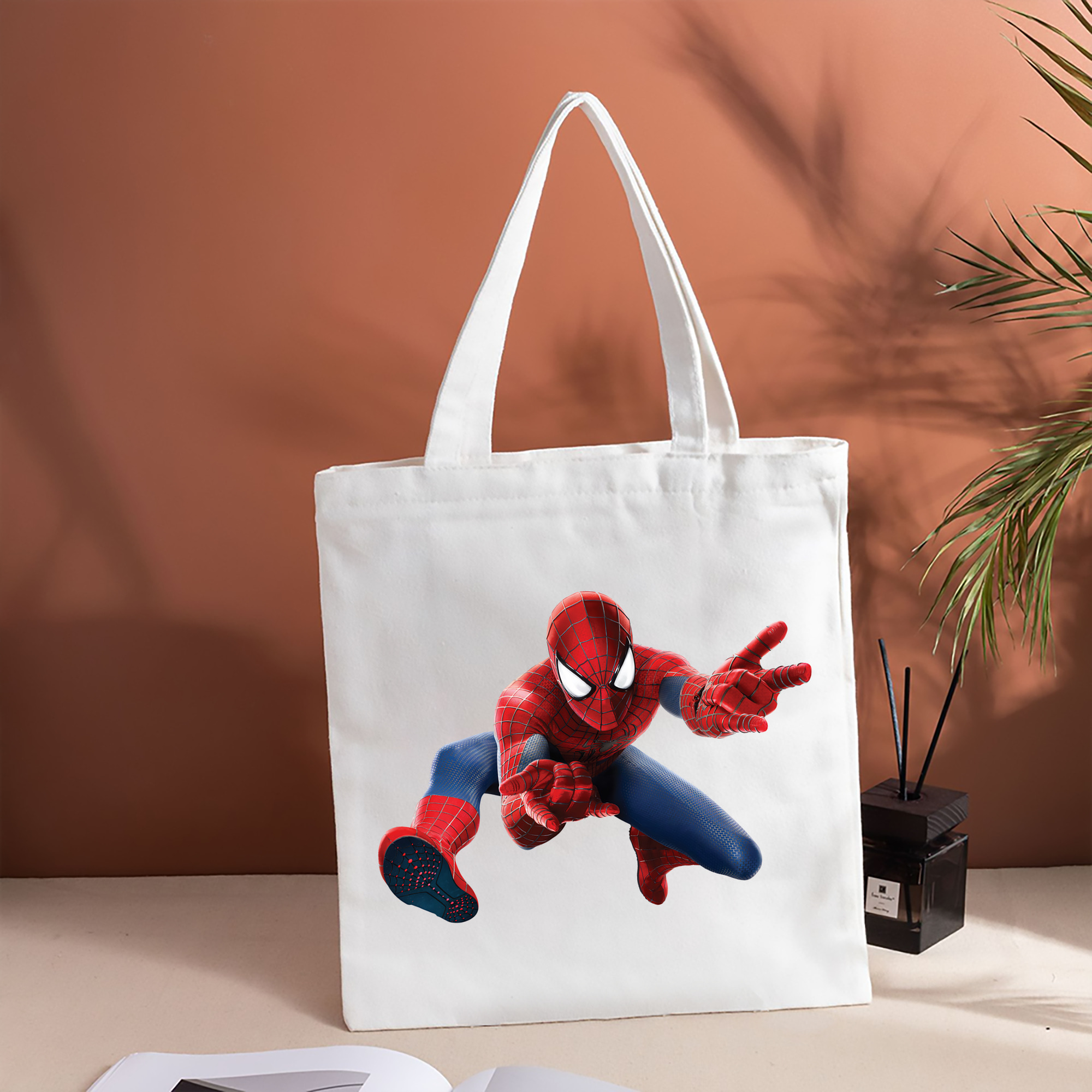 Spider Man スパイダーマン 縦型キャンバス生地手提げバッグ　トートバッグ