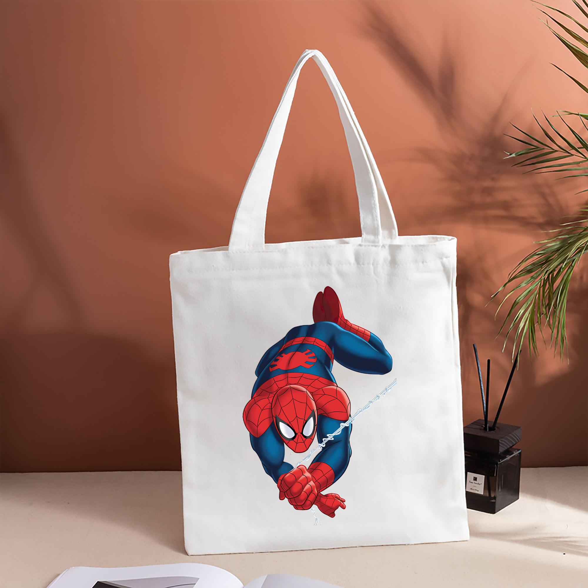 Spider Man スパイダーマン 縦型キャンバス生地手提げバッグ　トートバッグ
