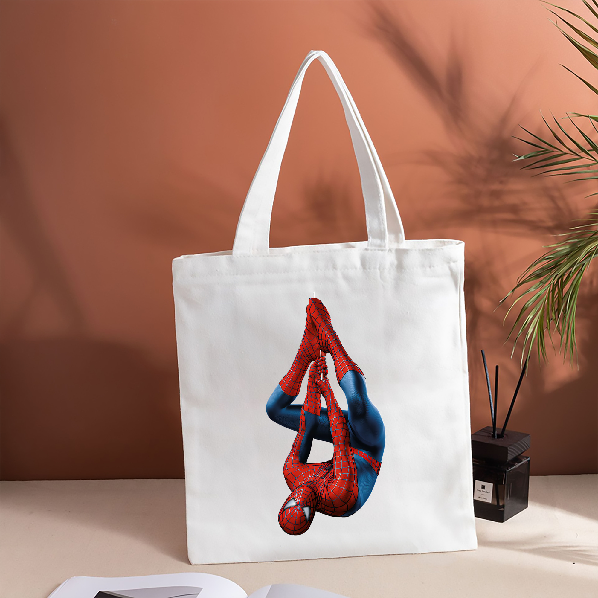 Spider Man スパイダーマン 縦型キャンバス生地手提げバッグ　トートバッグ