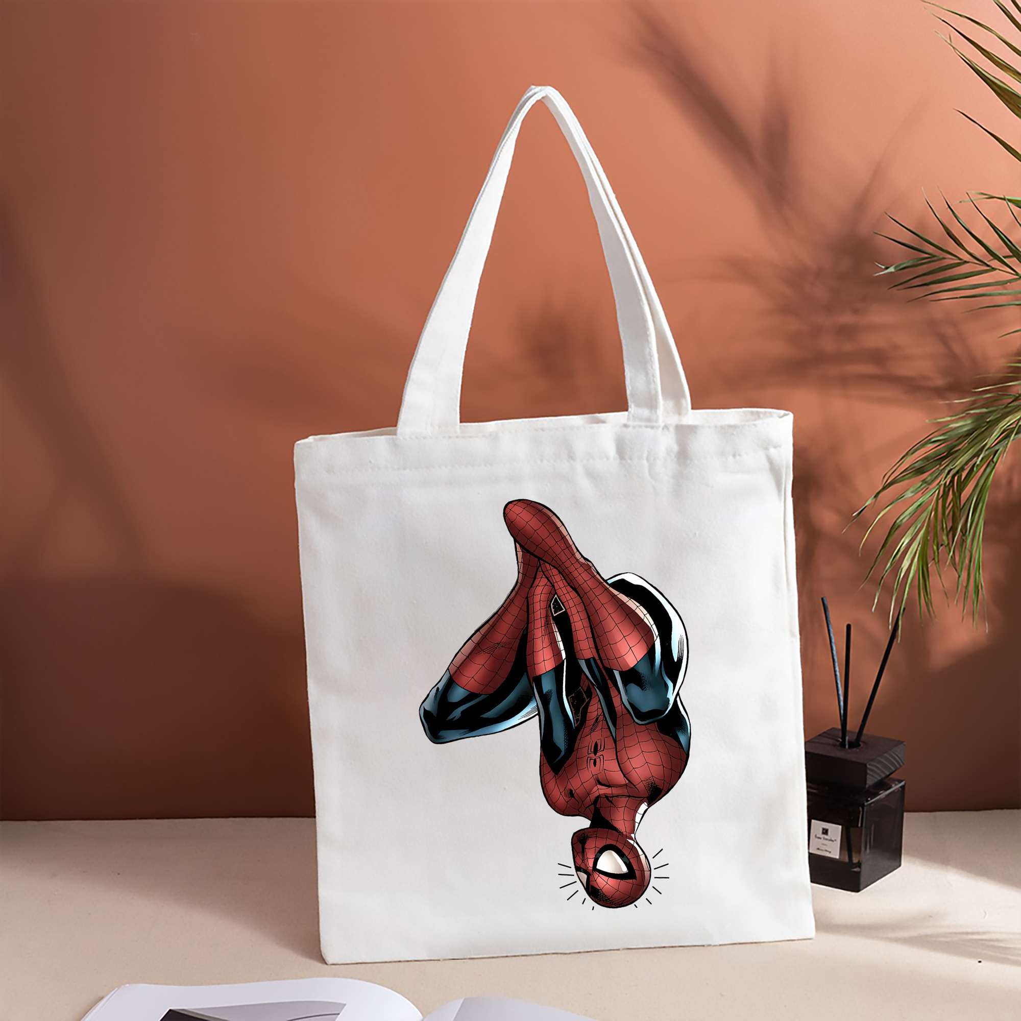 Spider Man スパイダーマン 縦型キャンバス生地手提げバッグ　トートバッグ