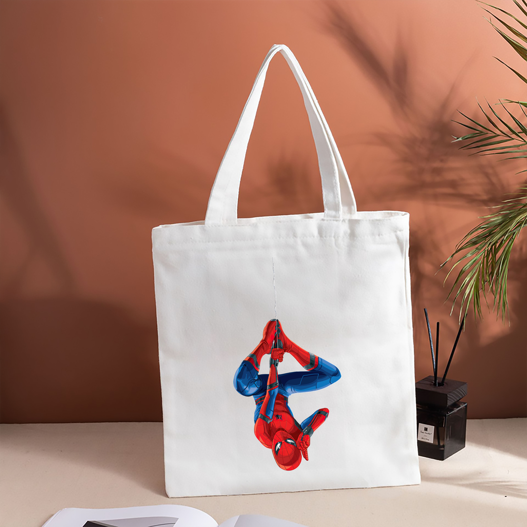 Spider Man スパイダーマン 縦型キャンバス生地手提げバッグ　トートバッグ