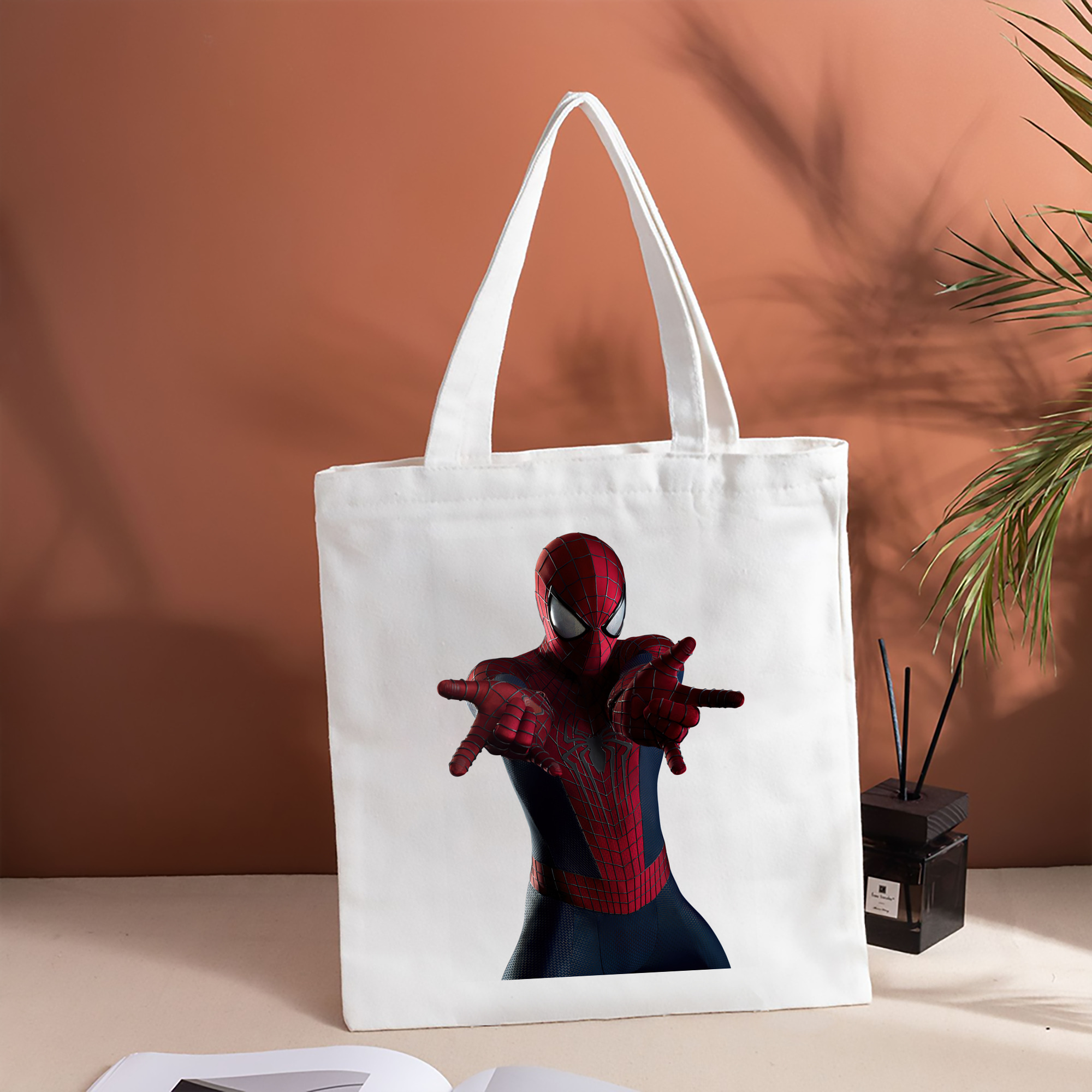 Spider Man スパイダーマン 縦型キャンバス生地手提げバッグ　トートバッグ