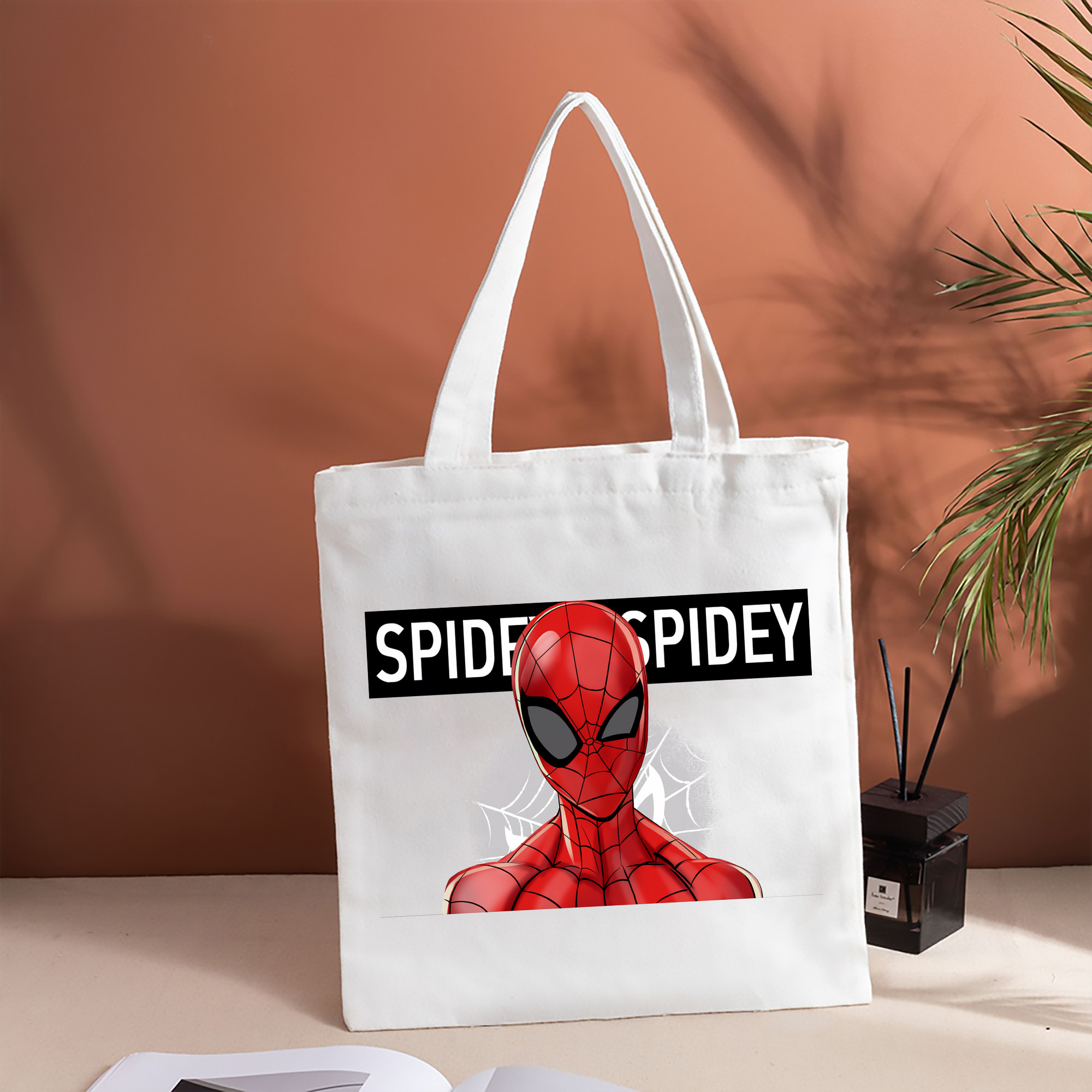 Spider Man スパイダーマン 縦型キャンバス生地手提げバッグ　トートバッグ