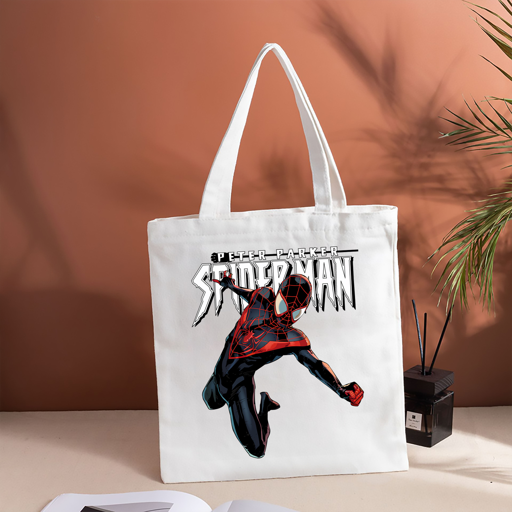 Spider Man スパイダーマン 縦型キャンバス生地手提げバッグ　トートバッグ