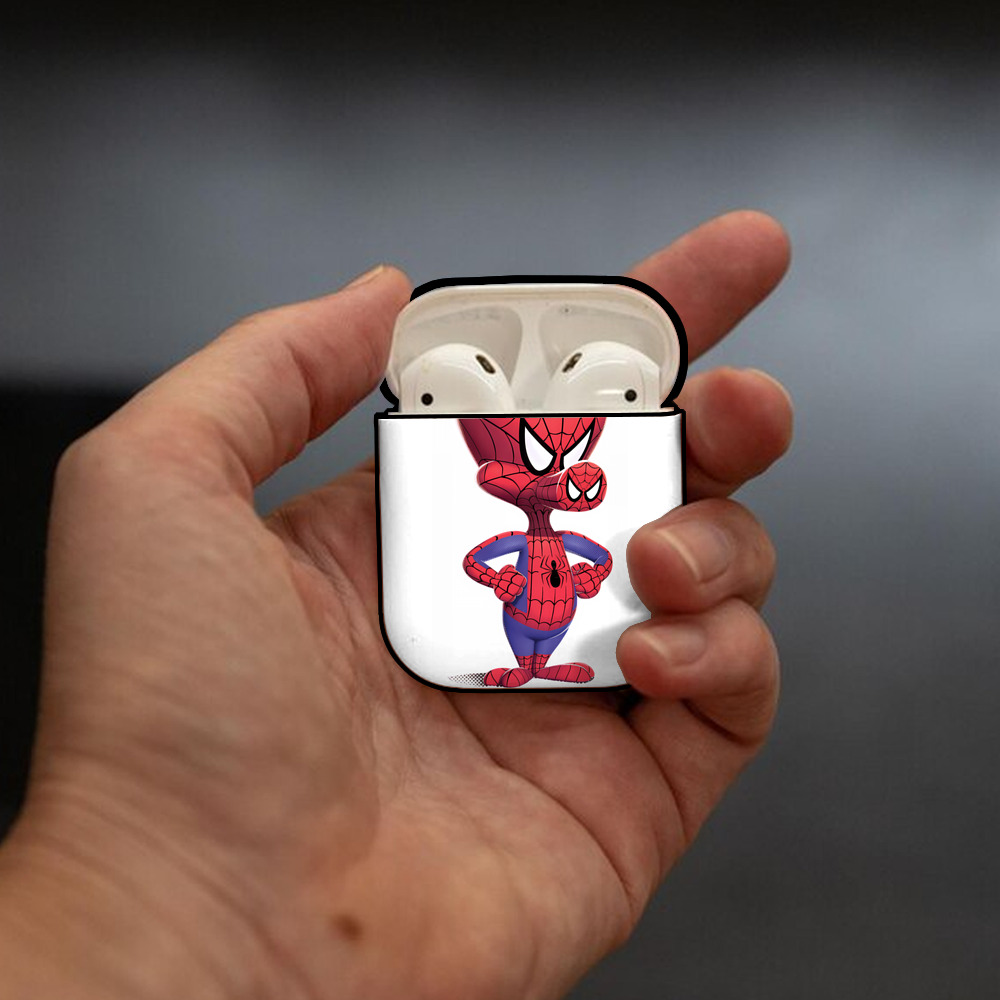 Spider Man スパイダーマン AirPods 第2世代保護ケース ハードシェル ブラック 耐衝撃・防指紋・カラビナ付き
