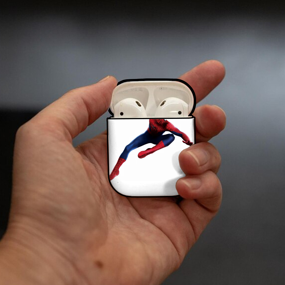 Spider Man スパイダーマン AirPods 第2世代保護ケース ハードシェル ブラック 耐衝撃・防指紋・カラビナ付き