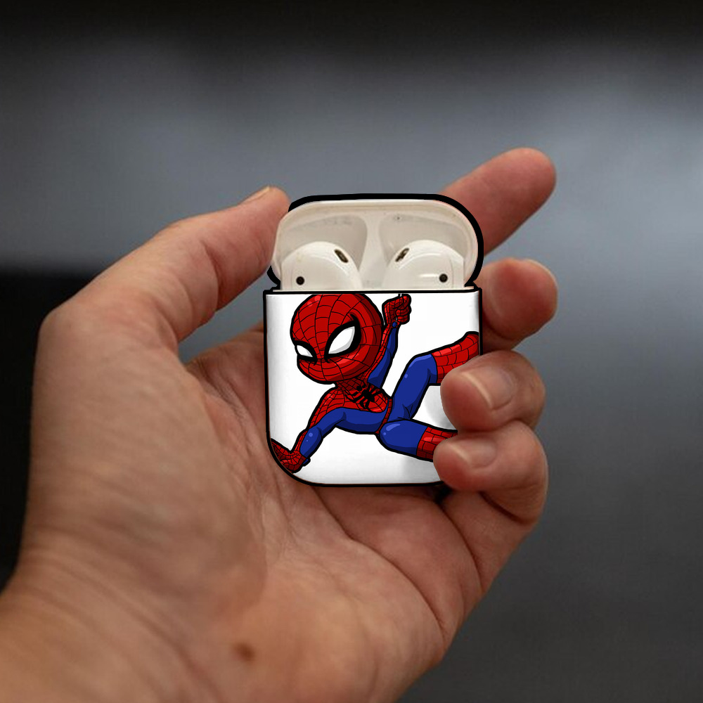 Spider Man スパイダーマン AirPods 第2世代保護ケース ハードシェル ブラック 耐衝撃・防指紋・カラビナ付き