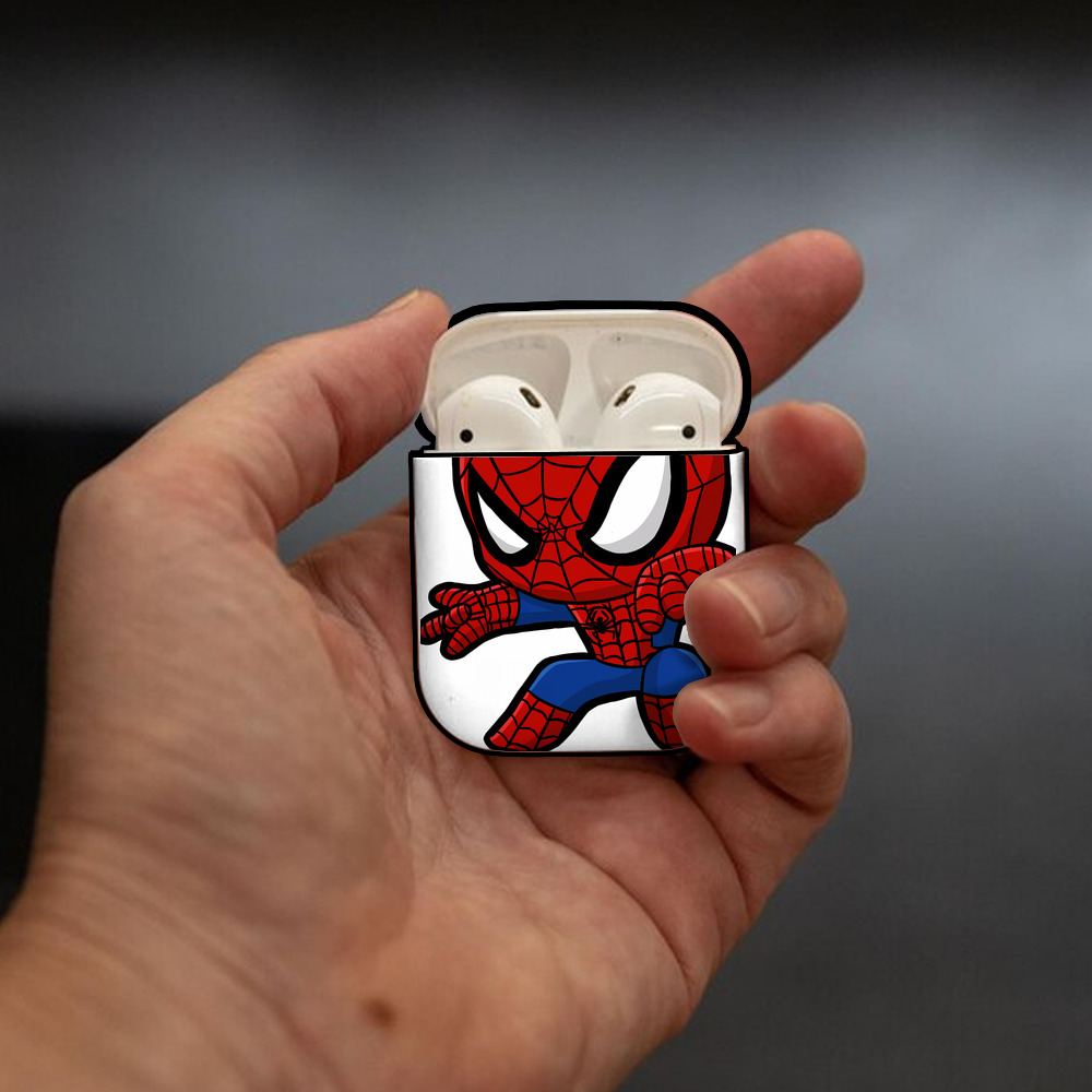 Spider Man スパイダーマン AirPods 第2世代保護ケース ハードシェル ブラック 耐衝撃・防指紋・カラビナ付き