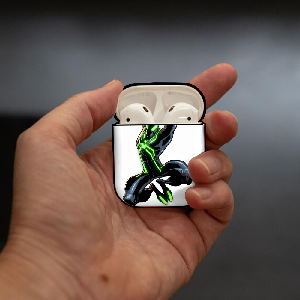 Spider Man スパイダーマン AirPods 第2世代保護ケース ハードシェル ブラック 耐衝撃・防指紋・カラビナ付き