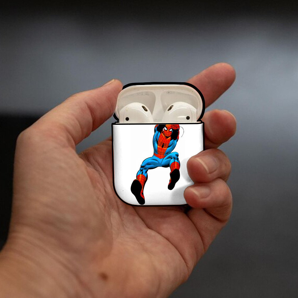 Spider Man スパイダーマン AirPods 第2世代保護ケース ハードシェル ブラック 耐衝撃・防指紋・カラビナ付き