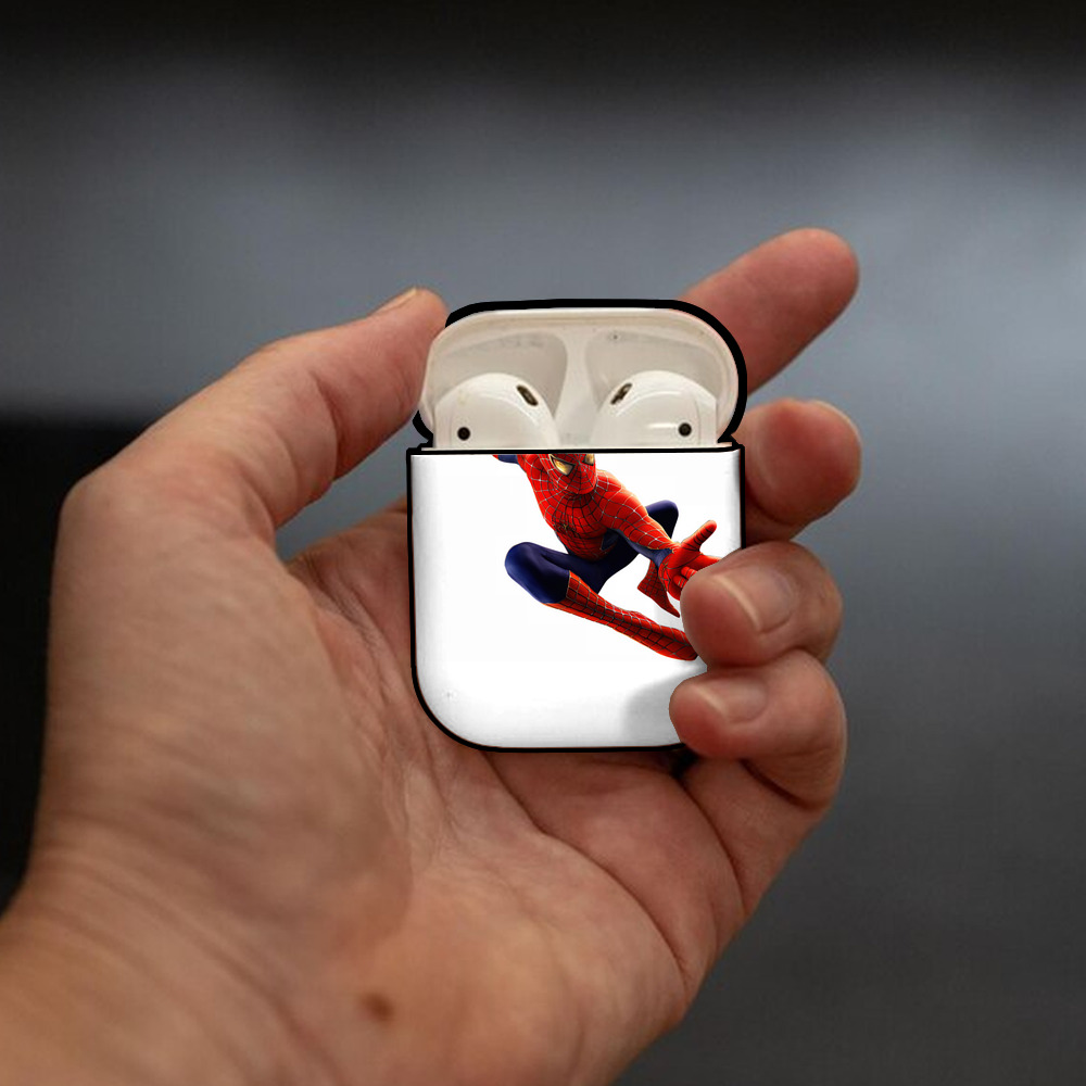 Spider Man スパイダーマン AirPods 第2世代保護ケース ハードシェル ブラック 耐衝撃・防指紋・カラビナ付き