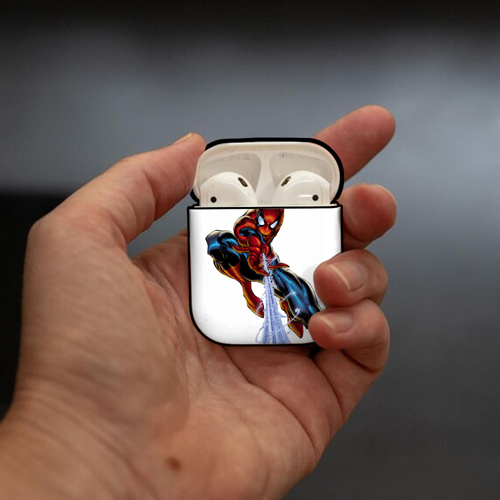 Spider Man スパイダーマン AirPods 第2世代保護ケース ハードシェル ブラック 耐衝撃・防指紋・カラビナ付き