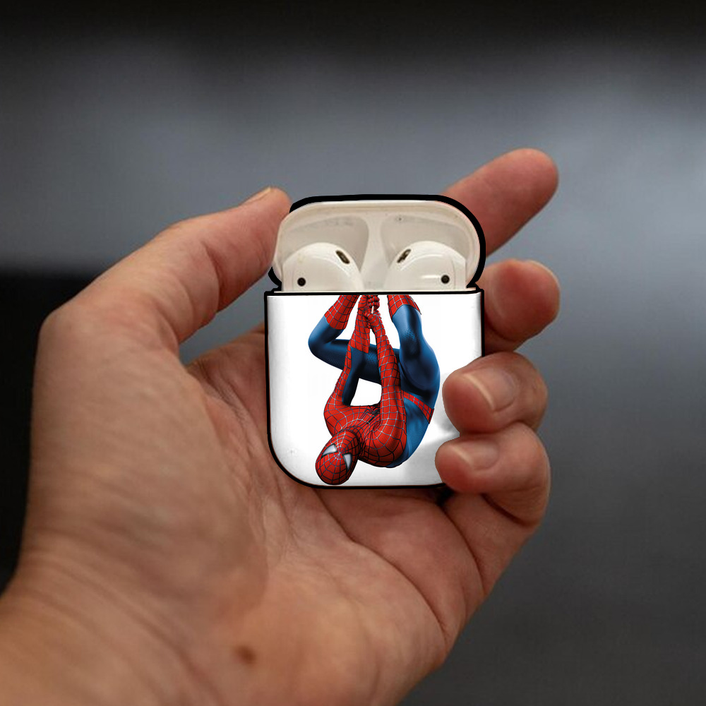 Spider Man スパイダーマン AirPods 第2世代保護ケース ハードシェル ブラック 耐衝撃・防指紋・カラビナ付き