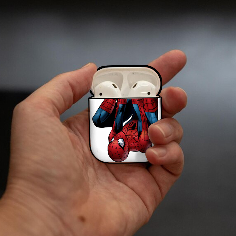 Spider Man スパイダーマン AirPods 第2世代保護ケース ハードシェル ブラック 耐衝撃・防指紋・カラビナ付き