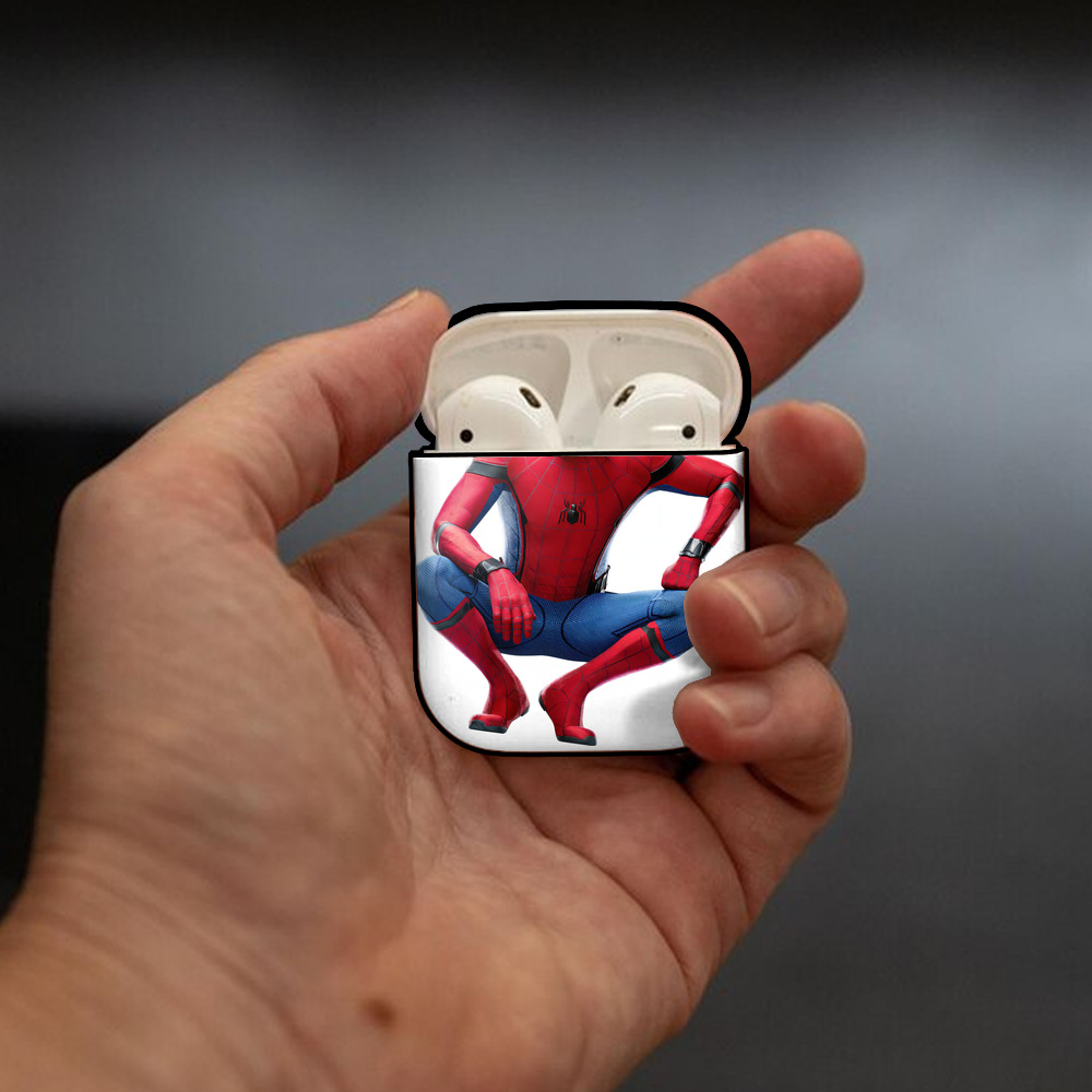 Spider Man スパイダーマン AirPods 第2世代保護ケース ハードシェル ブラック 耐衝撃・防指紋・カラビナ付き