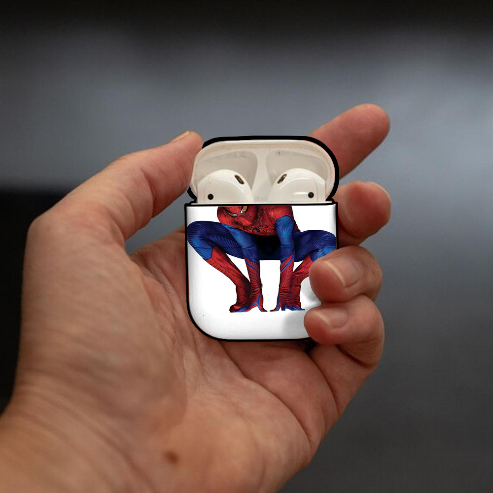 Spider Man スパイダーマン AirPods 第2世代保護ケース ハードシェル ブラック 耐衝撃・防指紋・カラビナ付き