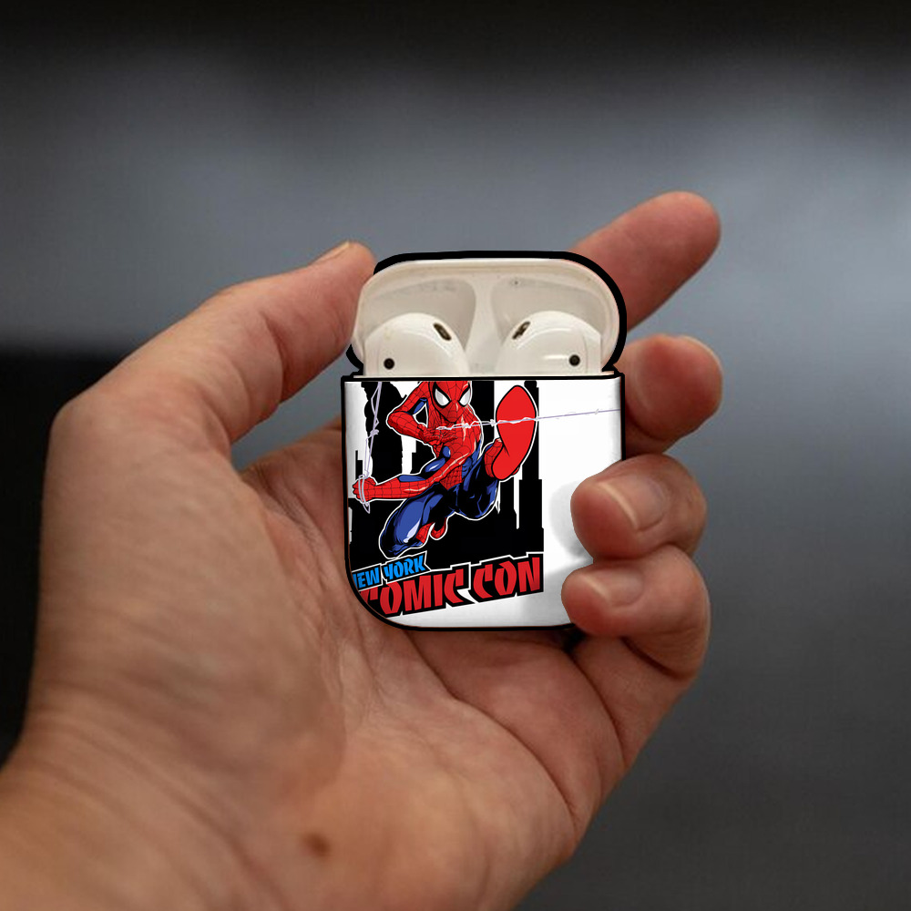 Spider Man スパイダーマン AirPods 第2世代保護ケース ハードシェル ブラック 耐衝撃・防指紋・カラビナ付き