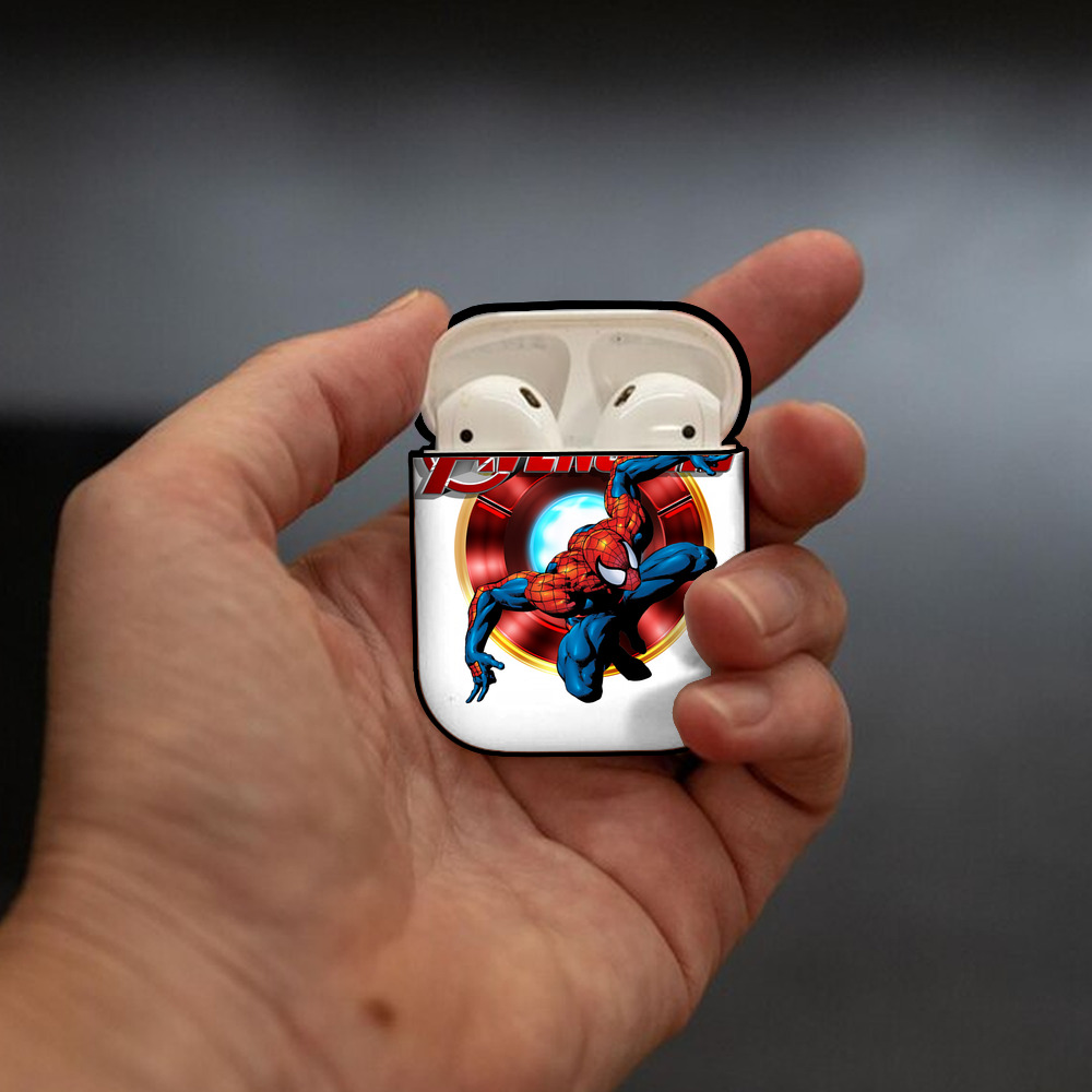 Spider Man スパイダーマン AirPods 第2世代保護ケース ハードシェル ブラック 耐衝撃・防指紋・カラビナ付き