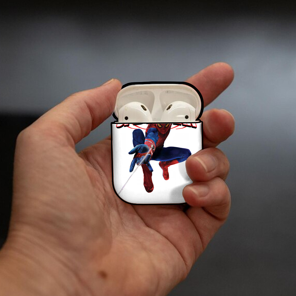 Spider Man スパイダーマン AirPods 第2世代保護ケース ハードシェル ブラック 耐衝撃・防指紋・カラビナ付き