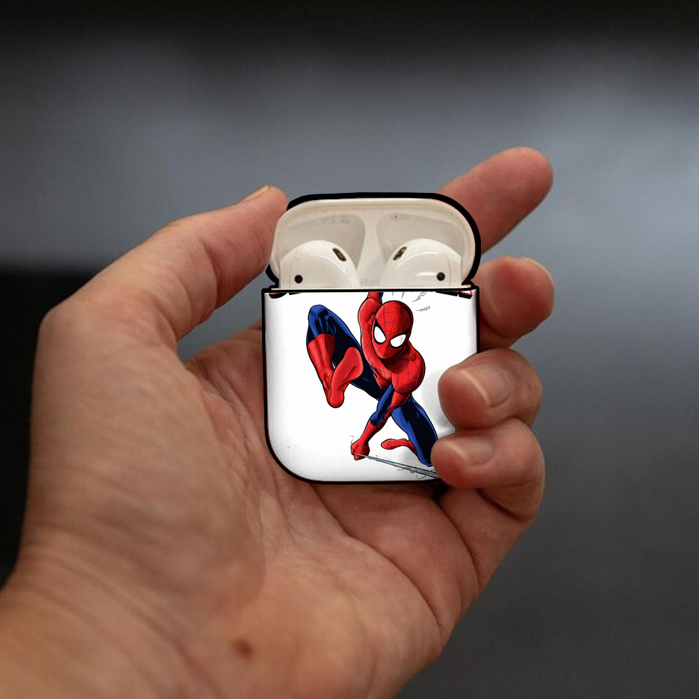 Spider Man スパイダーマン AirPods 第2世代保護ケース ハードシェル ブラック 耐衝撃・防指紋・カラビナ付き
