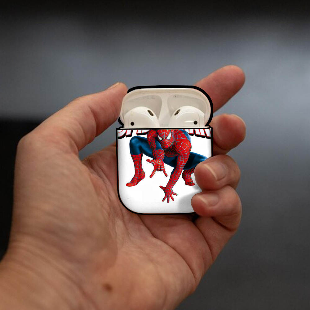 Spider Man スパイダーマン AirPods 第2世代保護ケース ハードシェル ブラック 耐衝撃・防指紋・カラビナ付き