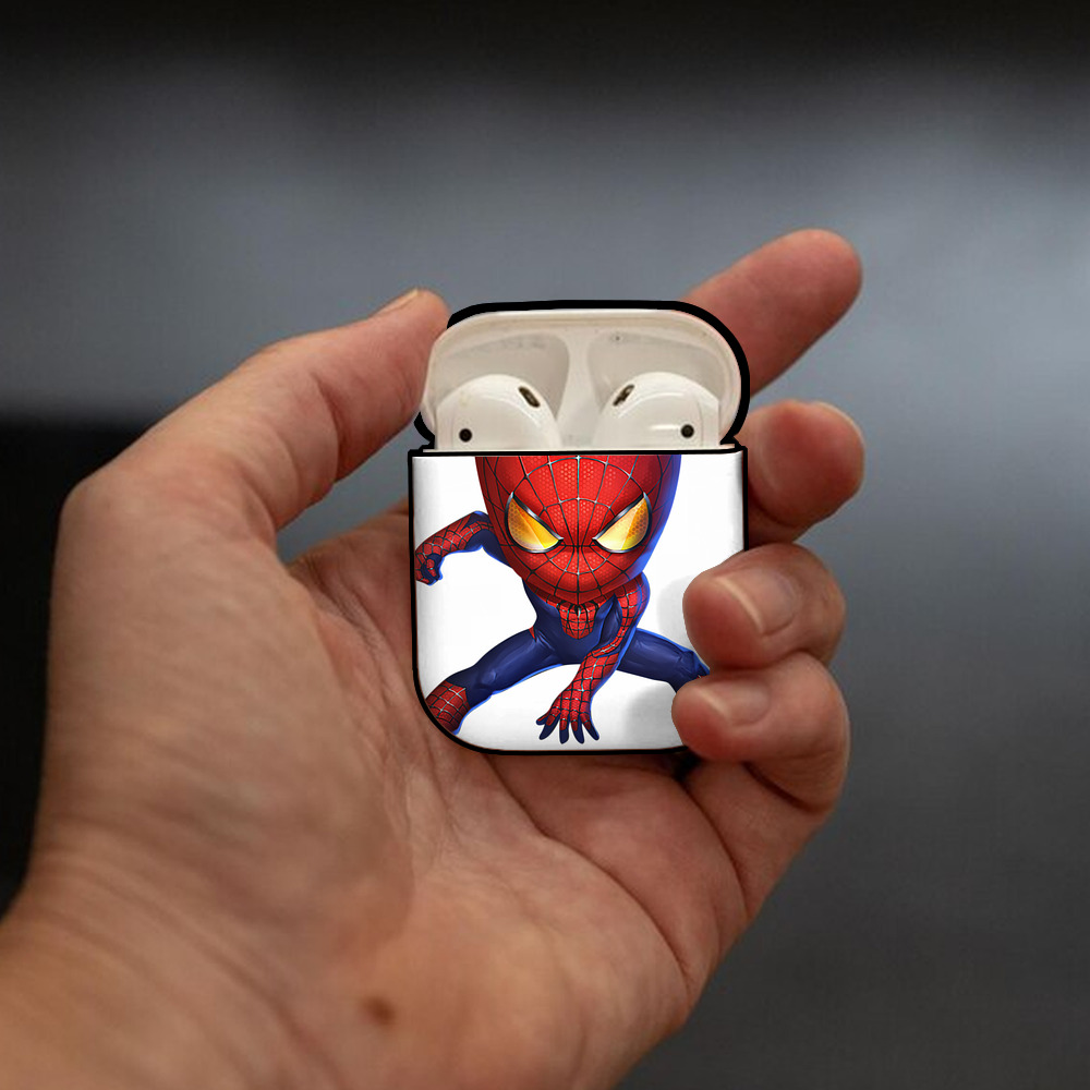 Spider Man スパイダーマン AirPods 第2世代保護ケース ハードシェル ブラック 耐衝撃・防指紋・カラビナ付き